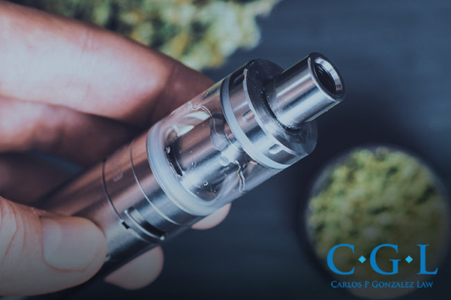 Marihuana real vs. Marihuana Sintética Criminal Lawyer Carlos G